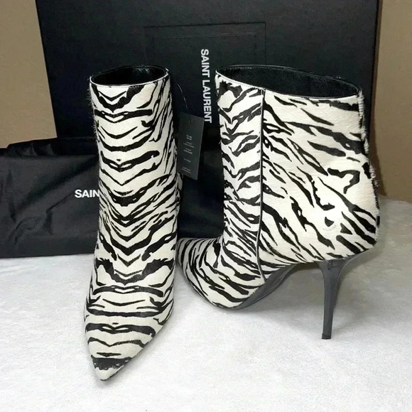 Saint Laurent Sz 7 black / white zebra print heel booties - Picture 1 of 11